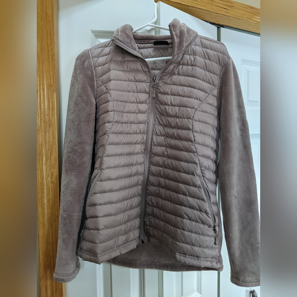 Women's zip up jacket